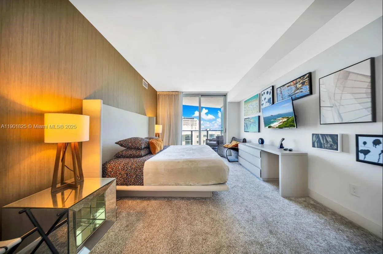 4111 S Ocean Dr, #1212