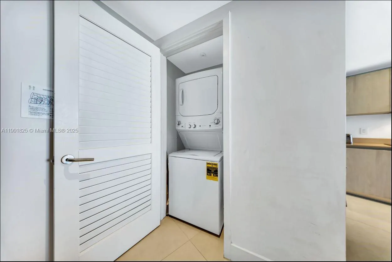 4111 S Ocean Dr, #1212