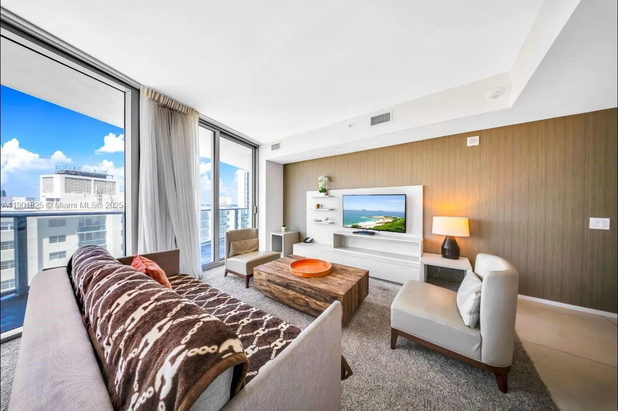 4111 S Ocean Dr, #1212