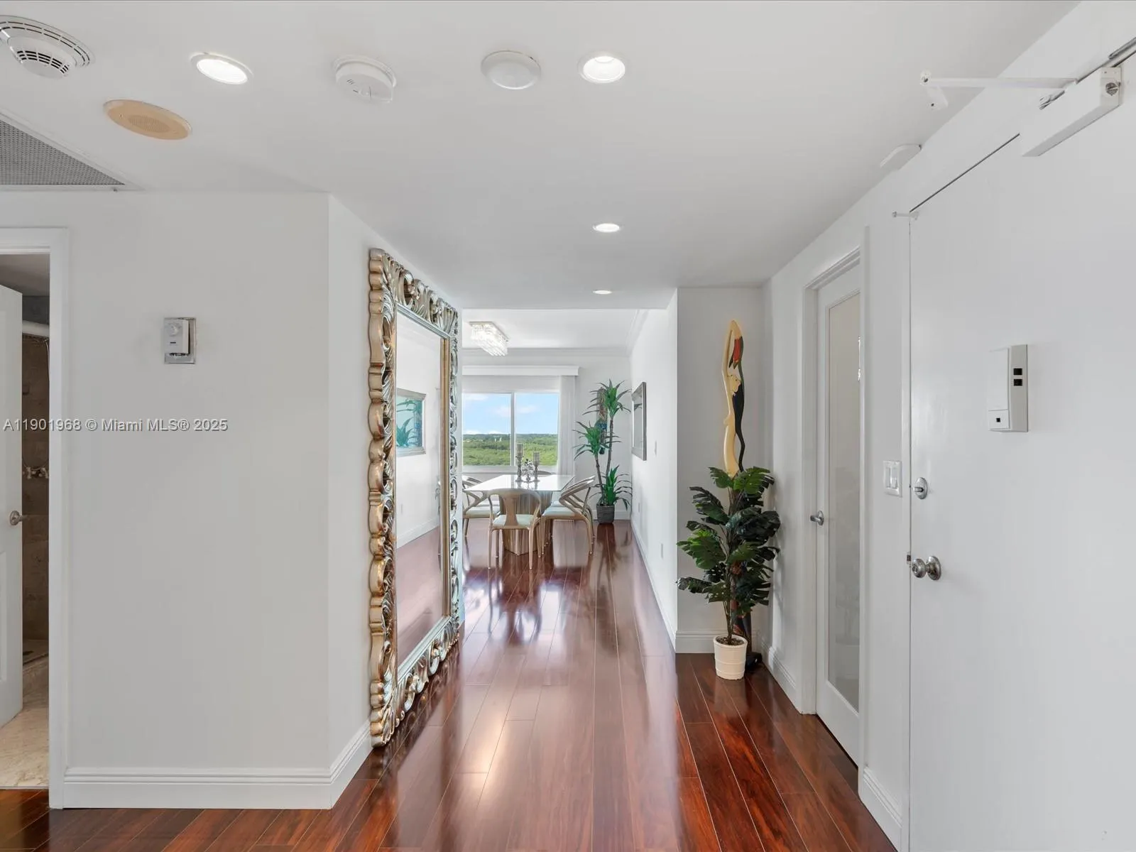 500 Bayview Dr, #1722