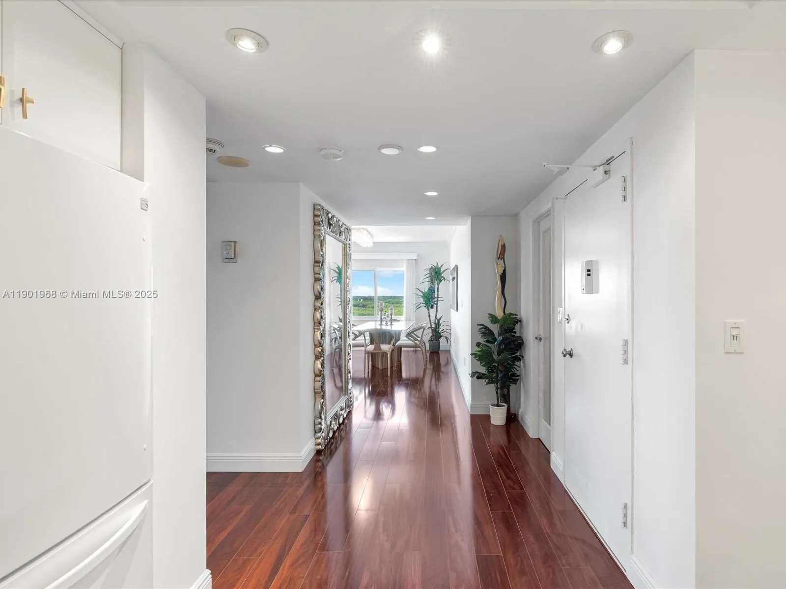 500 Bayview Dr, #1722