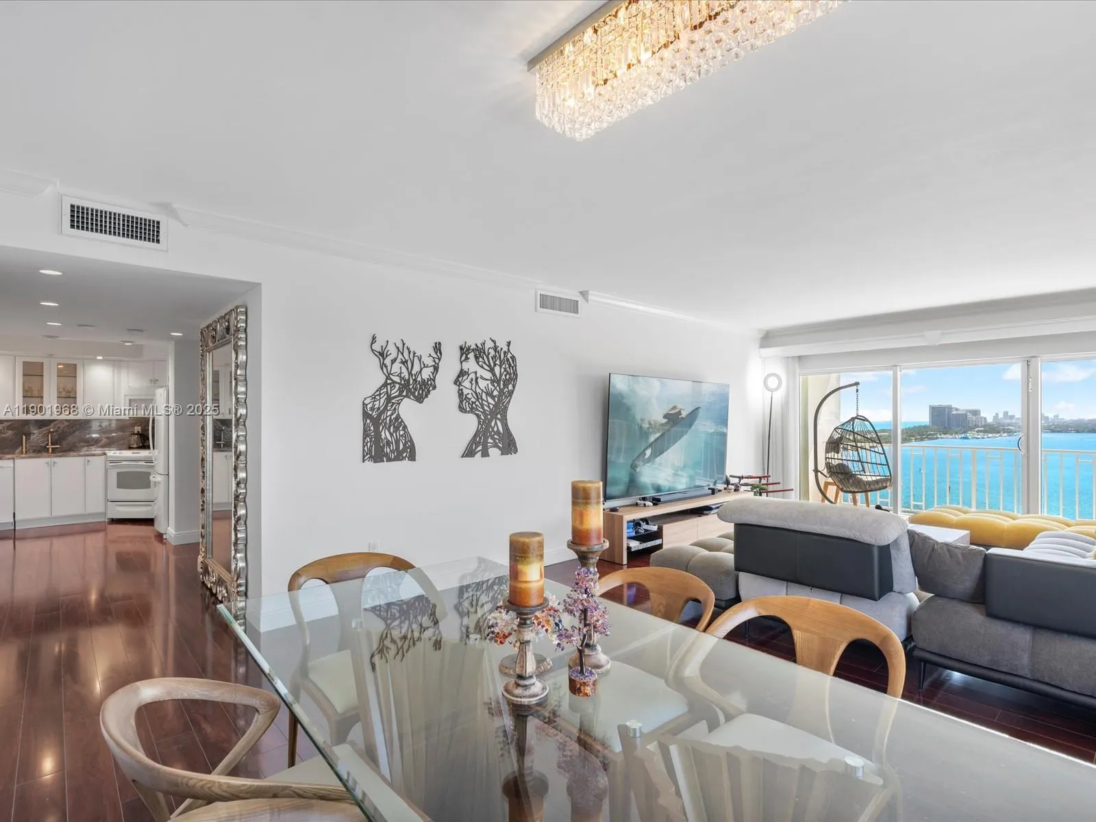 500 Bayview Dr, #1722