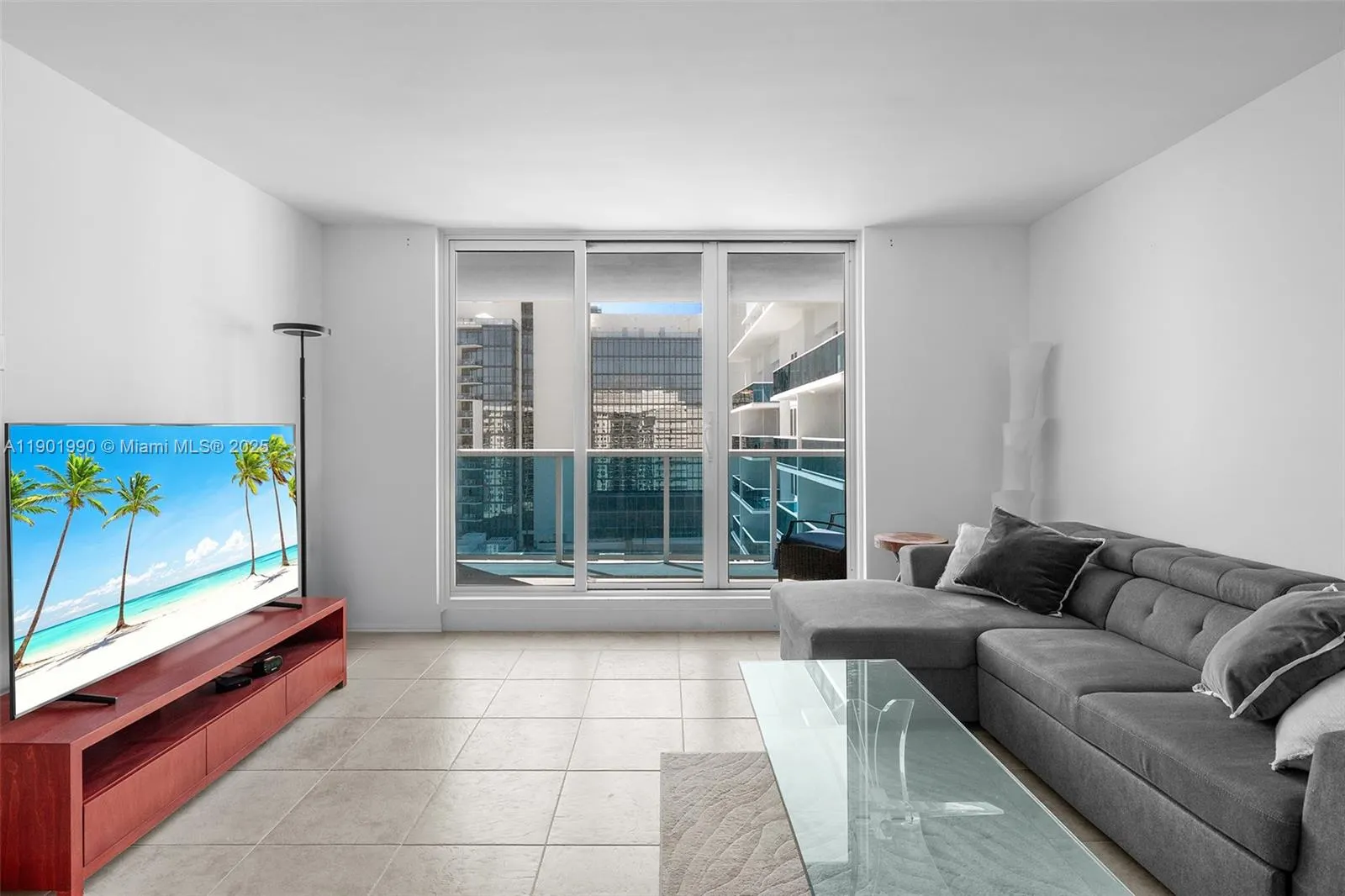 2301 Collins Ave, #1501