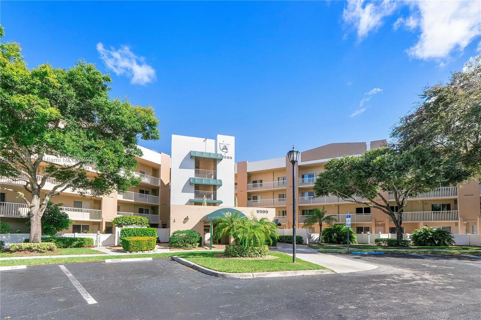 9599 Weldon Cir, #A107