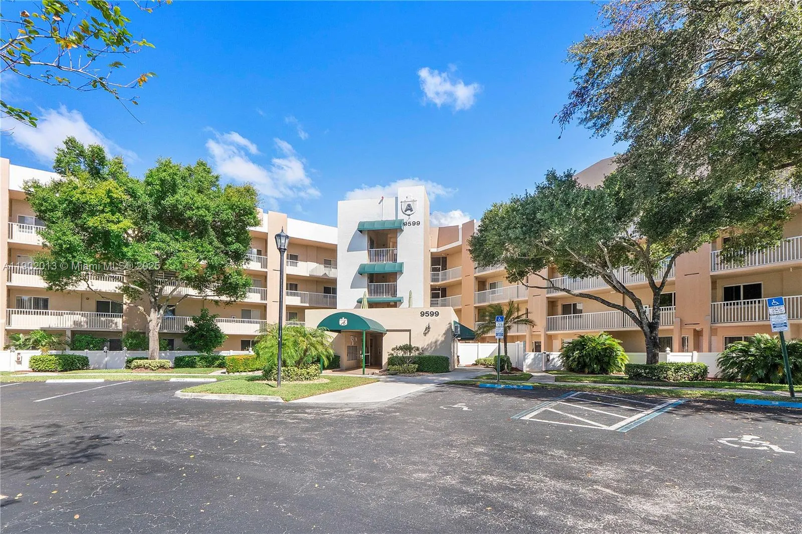 9599 Weldon Cir, #A107