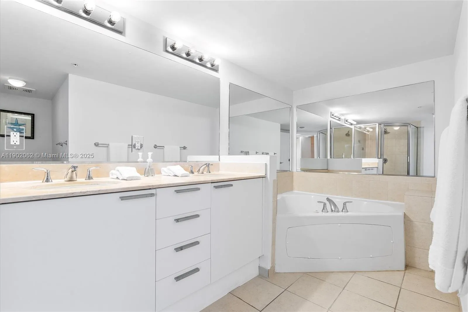 16699 Collins Ave, #2301