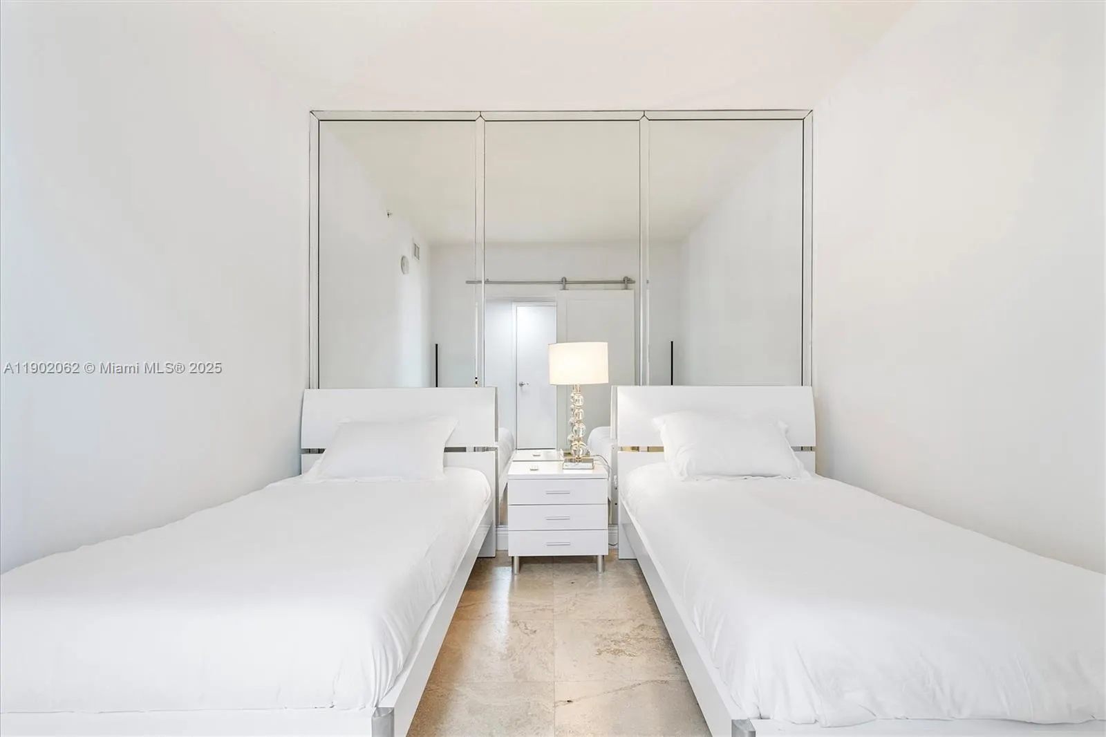 16699 Collins Ave, #2301