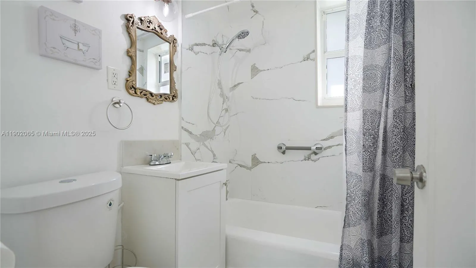 825 Jefferson Ave, #4