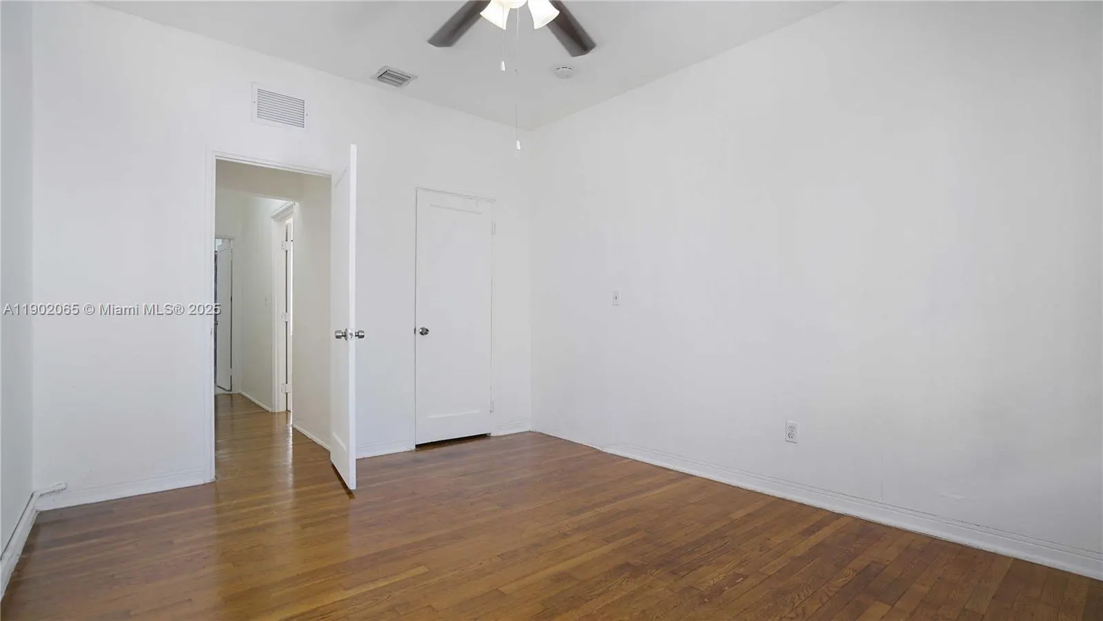 825 Jefferson Ave, #4