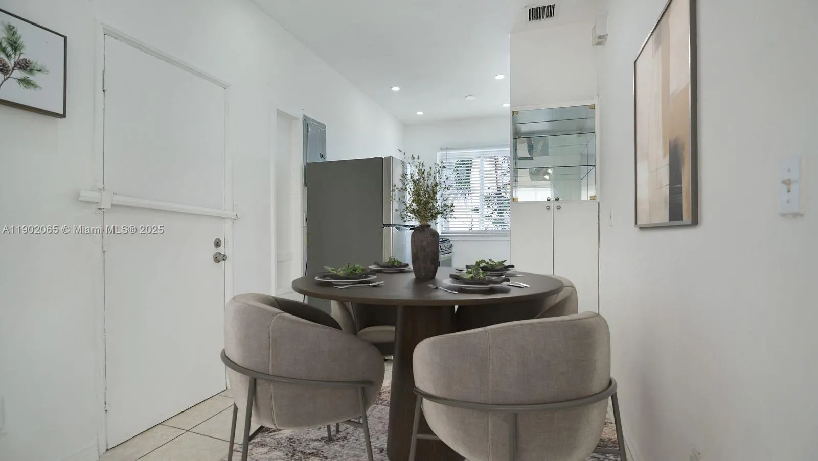 825 Jefferson Ave, #4