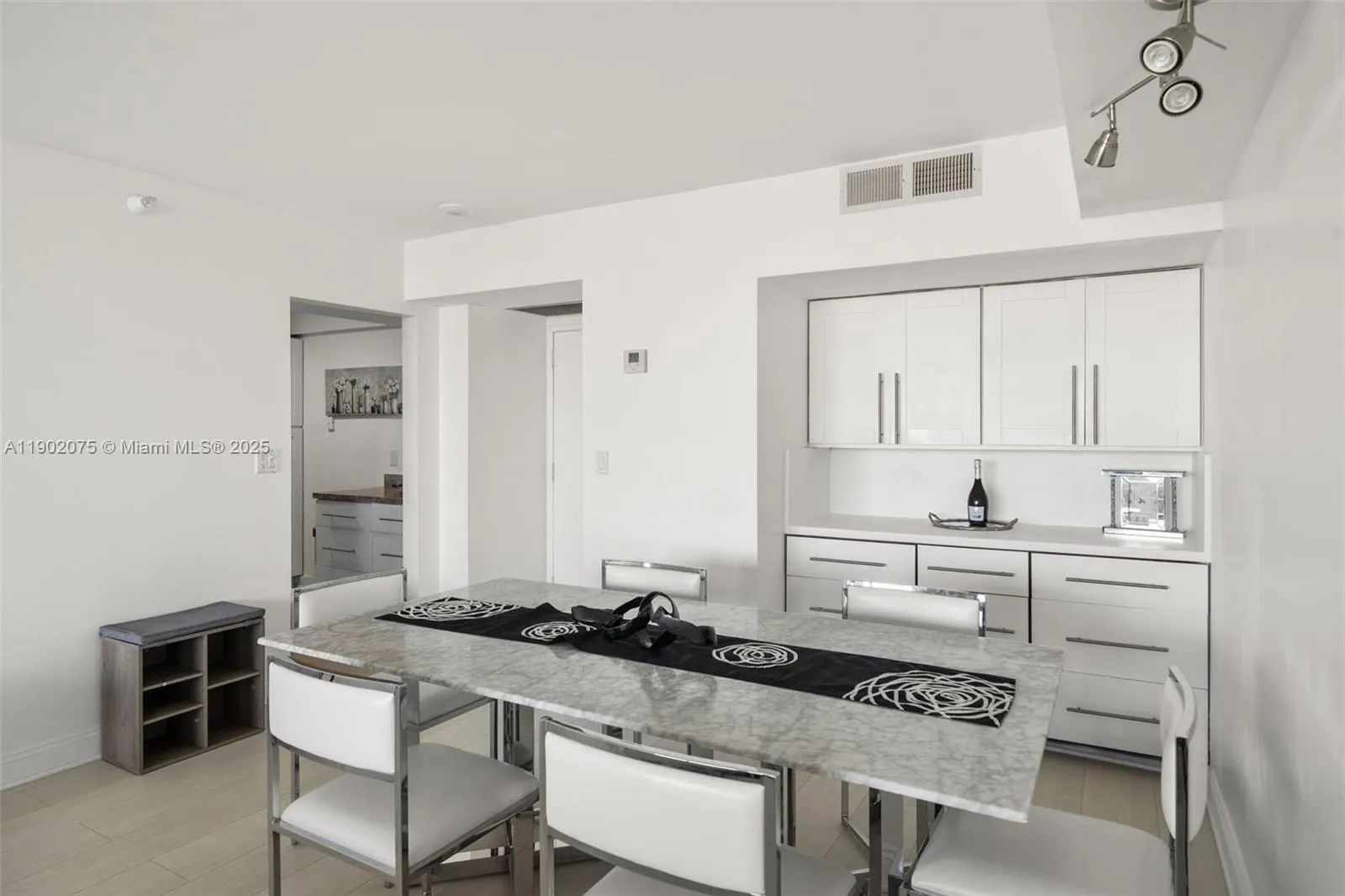 20505 E Country Club Drive, #1232