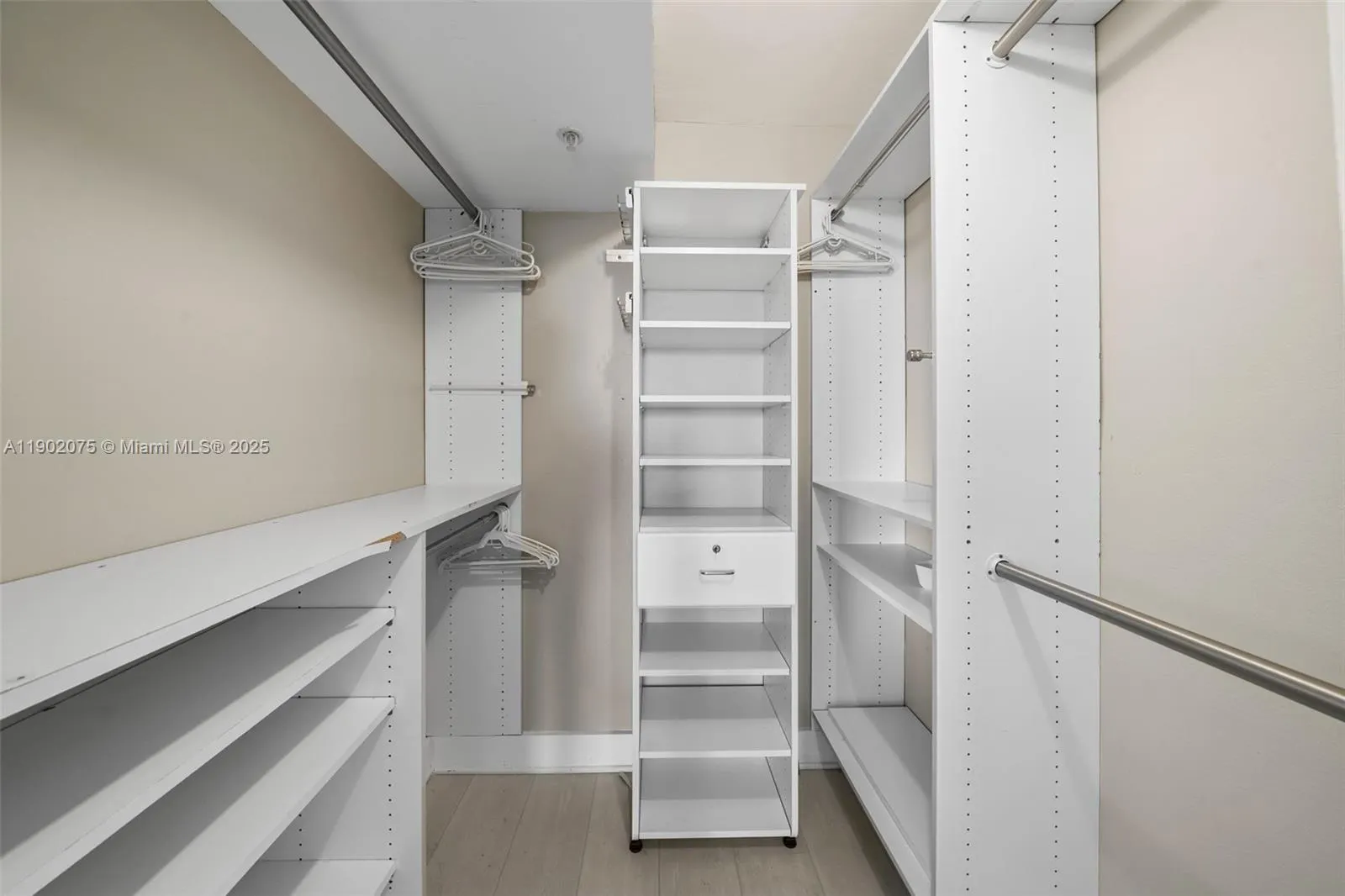 20505 E Country Club Drive, #1232