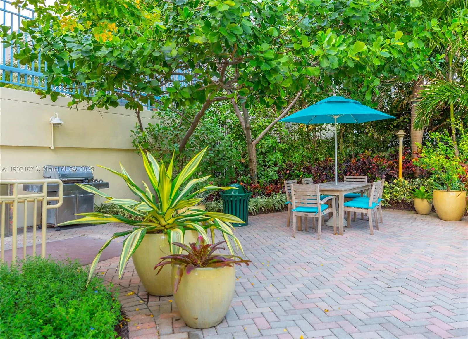 1500 Ocean Dr, #1109