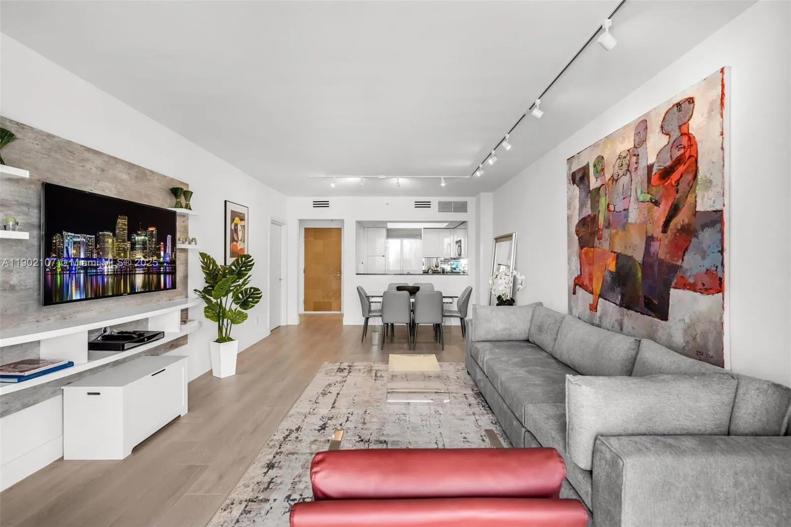 1500 Ocean Dr, #1109