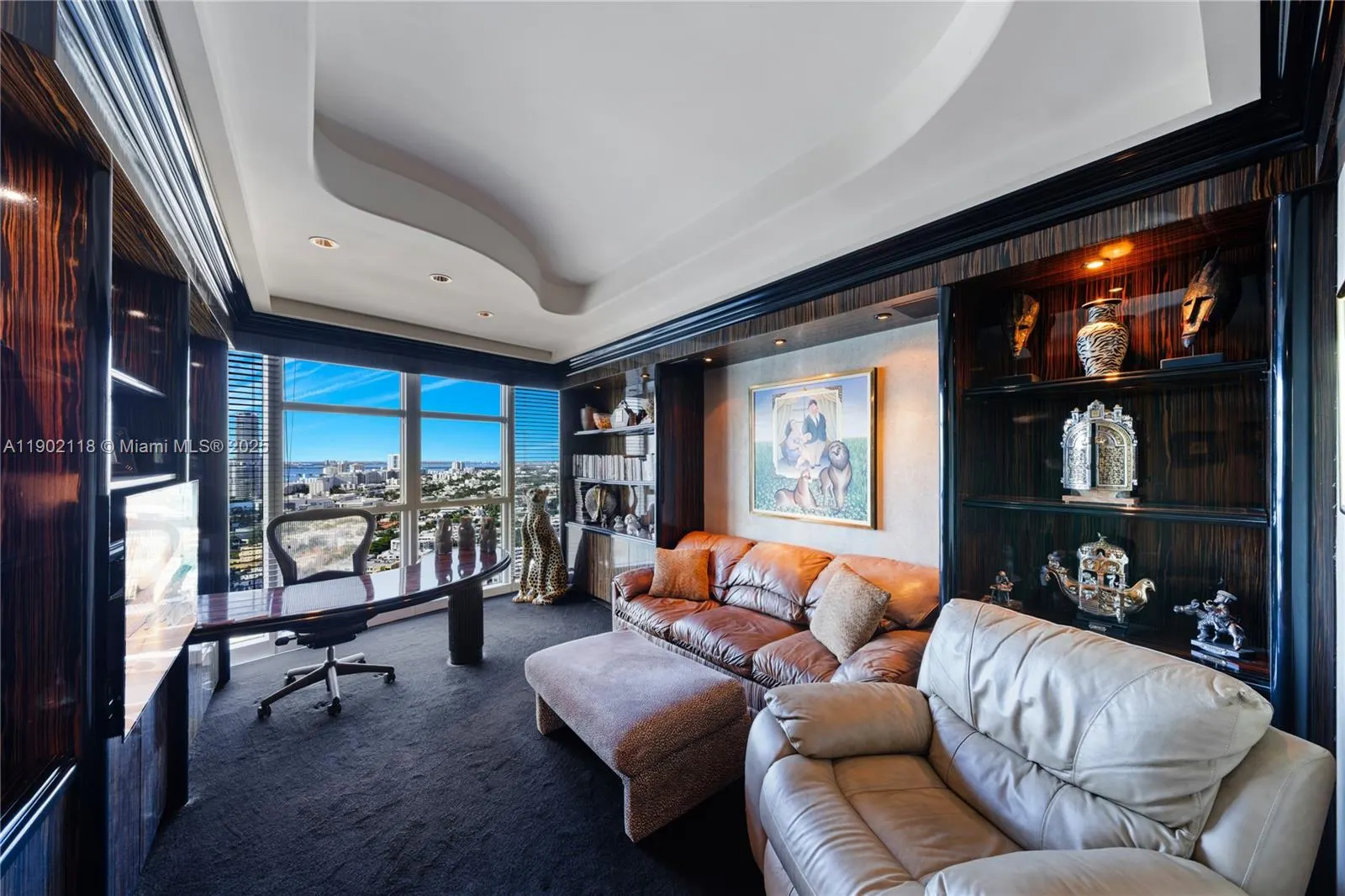 300 S Pointe Dr, #TH 3103