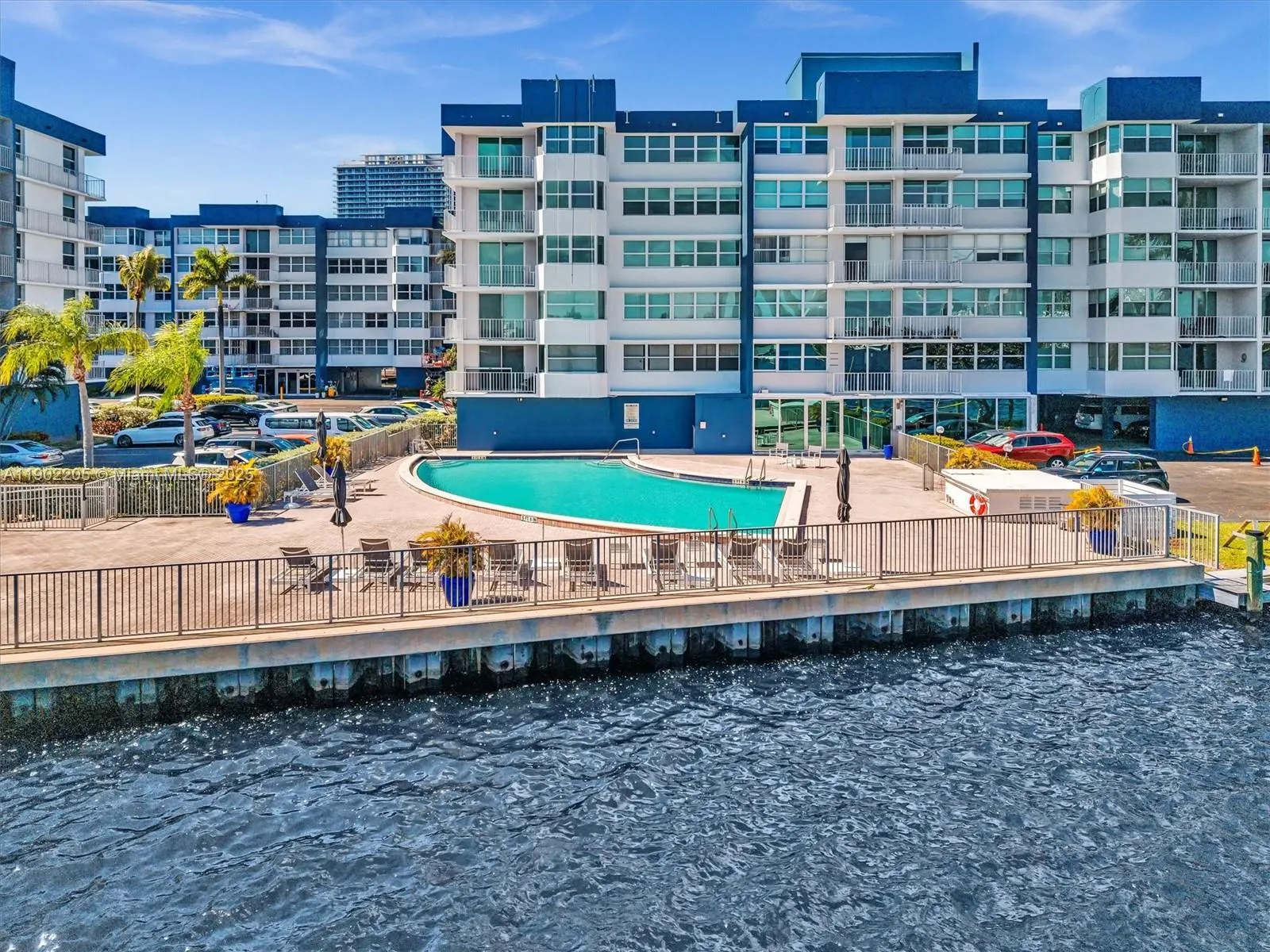 16570 NE 26th Ave, #3A