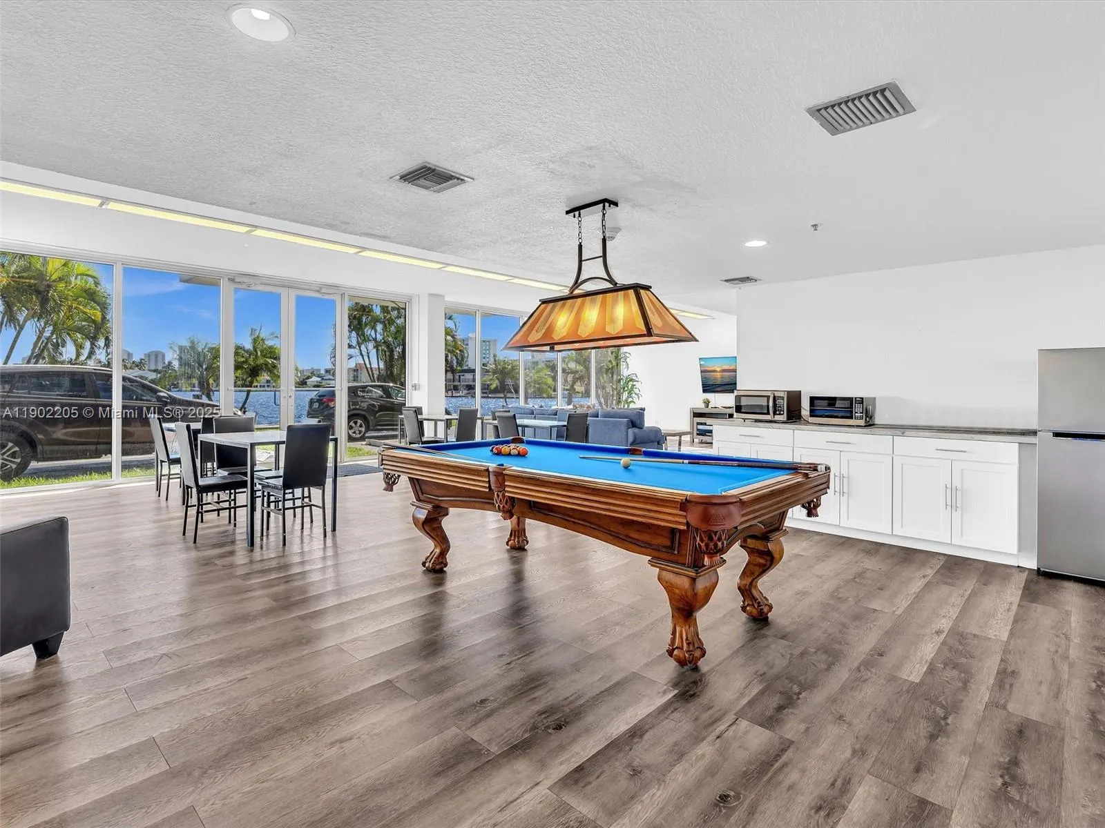 16570 NE 26th Ave, #3A