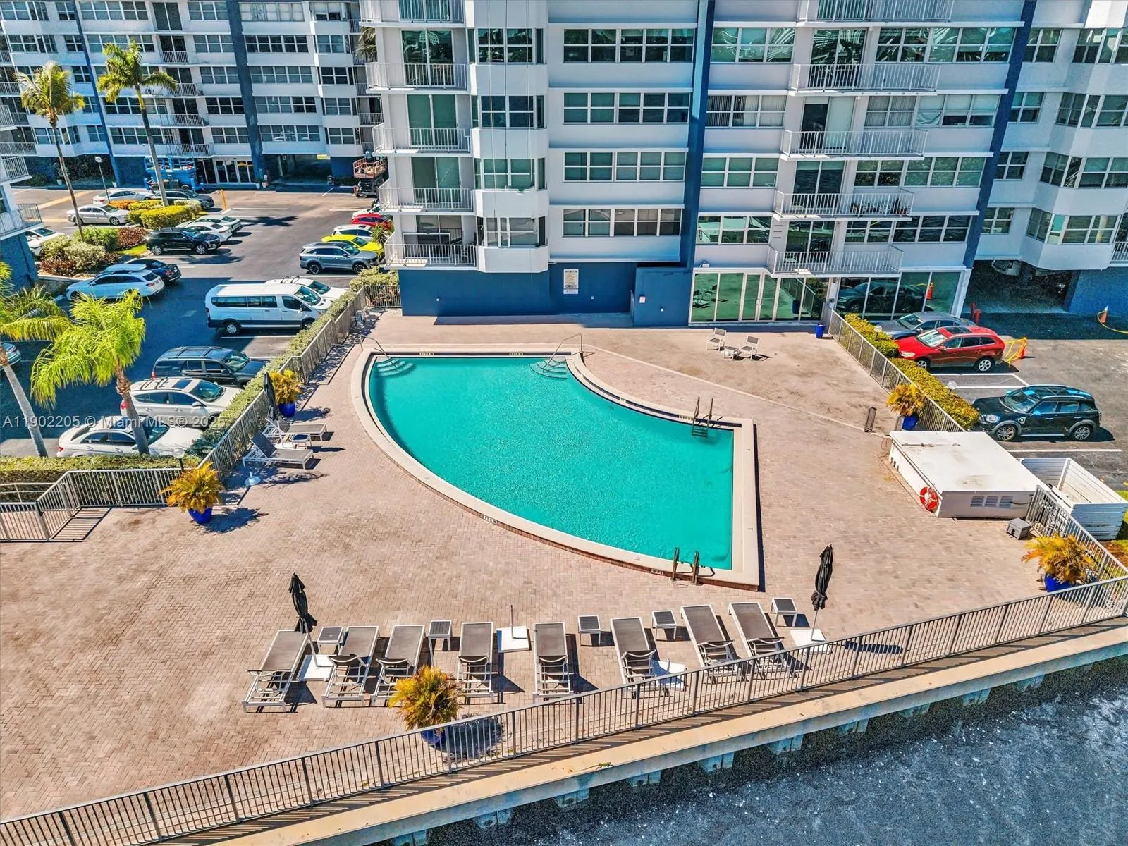 16570 NE 26th Ave, #3A