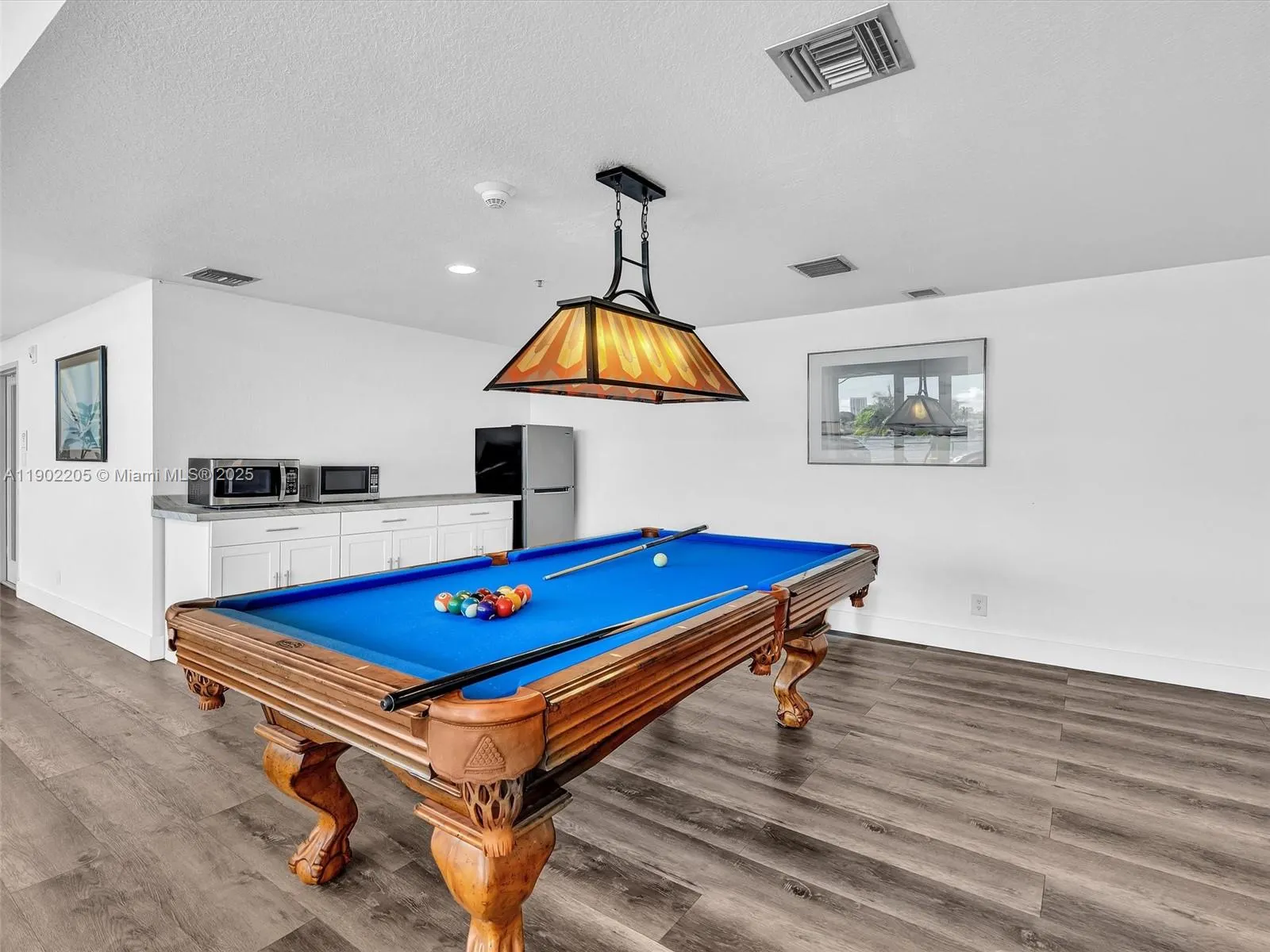 16570 NE 26th Ave, #3A