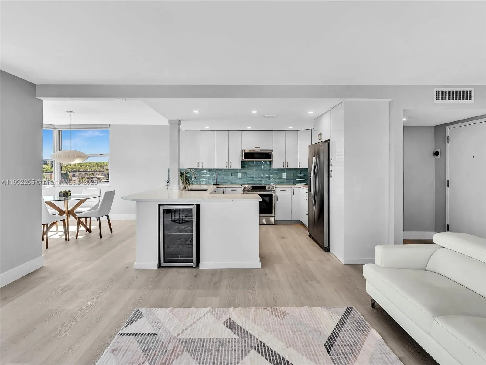 16570 NE 26th Ave, #3A