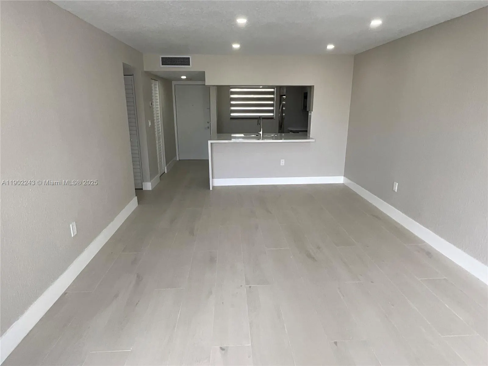 10825 SW 112th Ave, #304