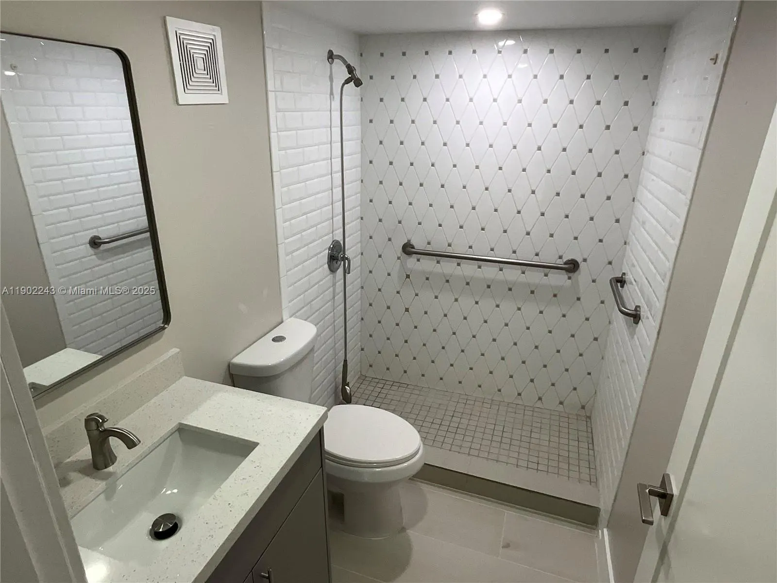 10825 SW 112th Ave, #304