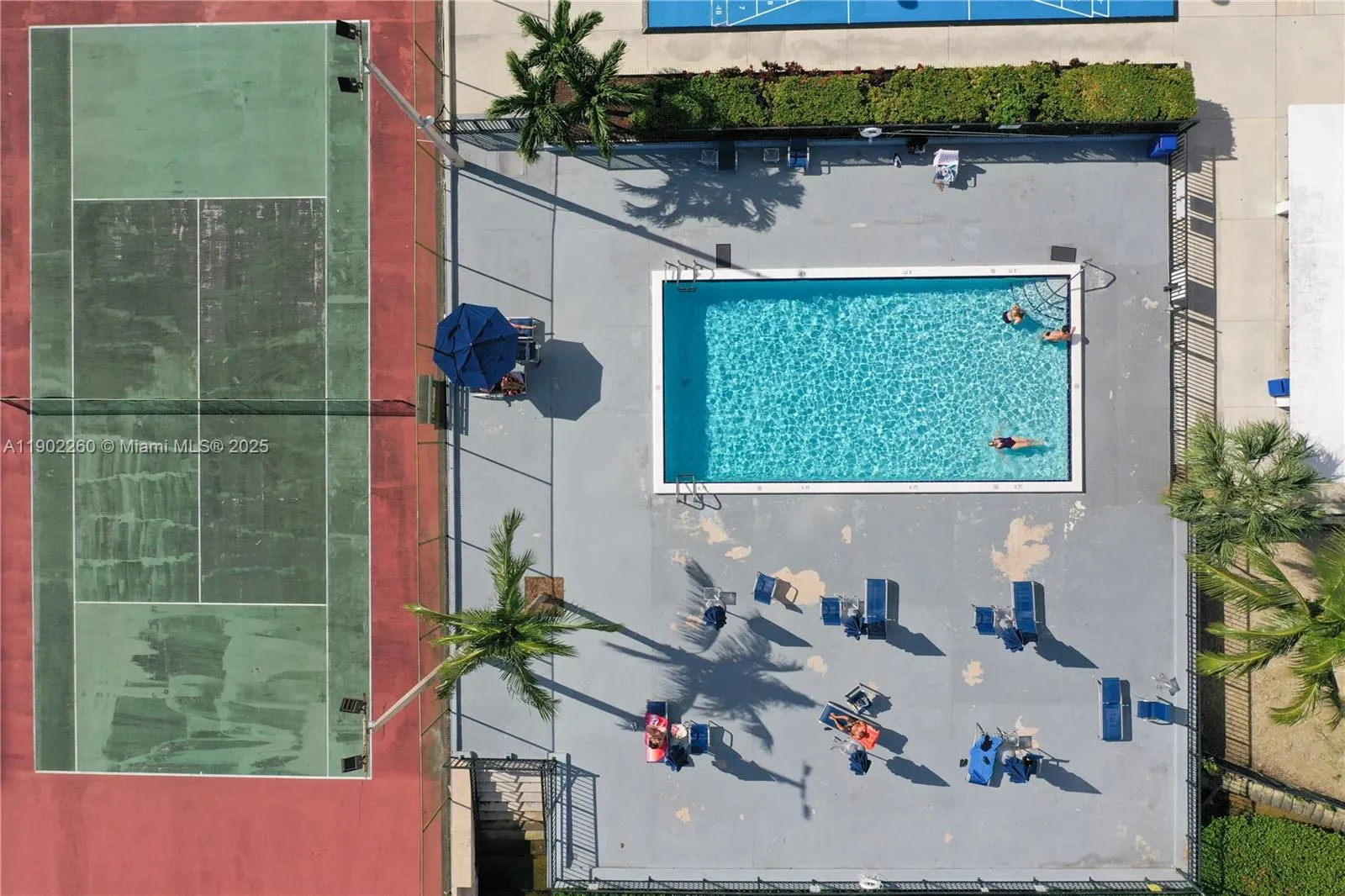 2780 NE 183rd St, #606