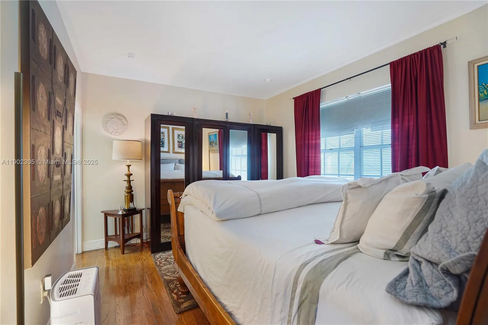 1051 Meridian Ave, #1K