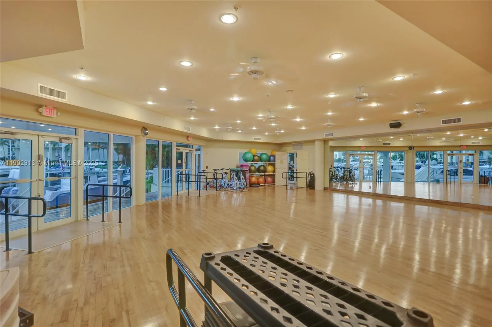 3370 Hidden Bay Dr, #1702