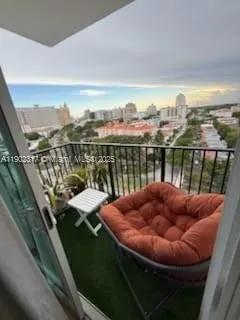 1627 SW 37th Ave, #701