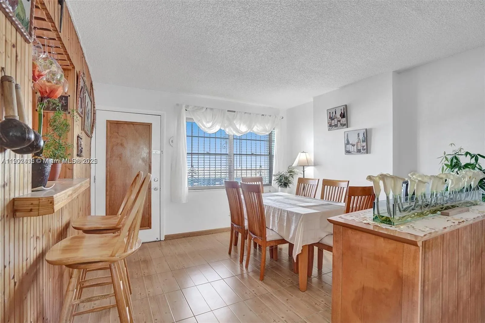 7620 Carlyle Ave, #703