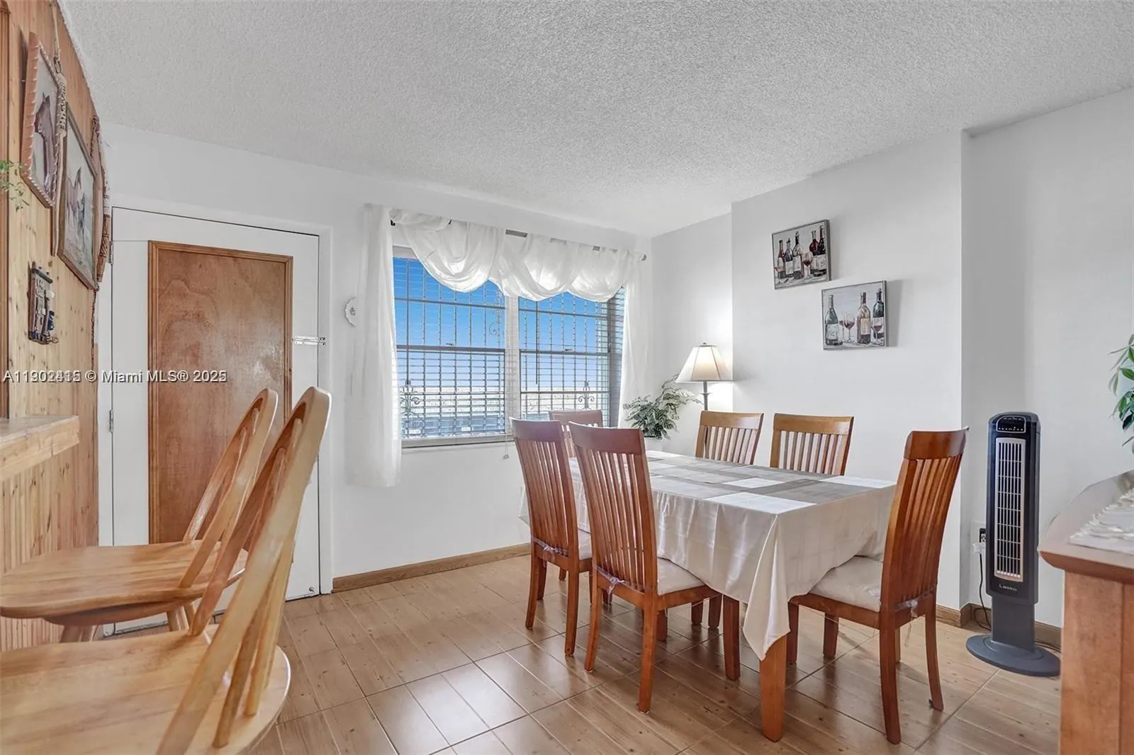 7620 Carlyle Ave, #703