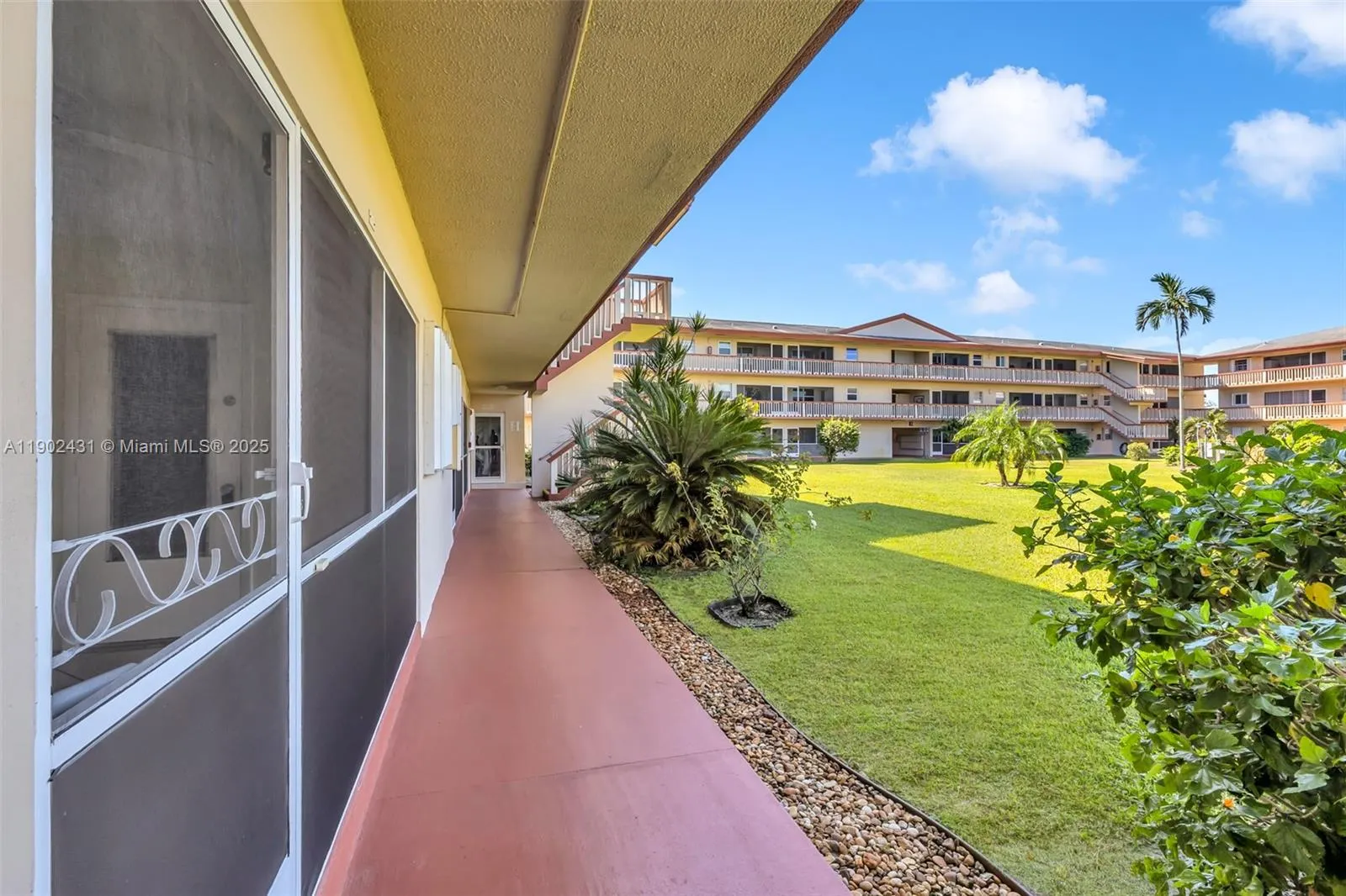 5300 Washington St, #H137