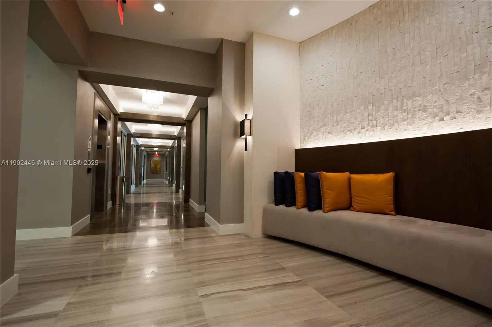 1000 W Island Blvd, #1612