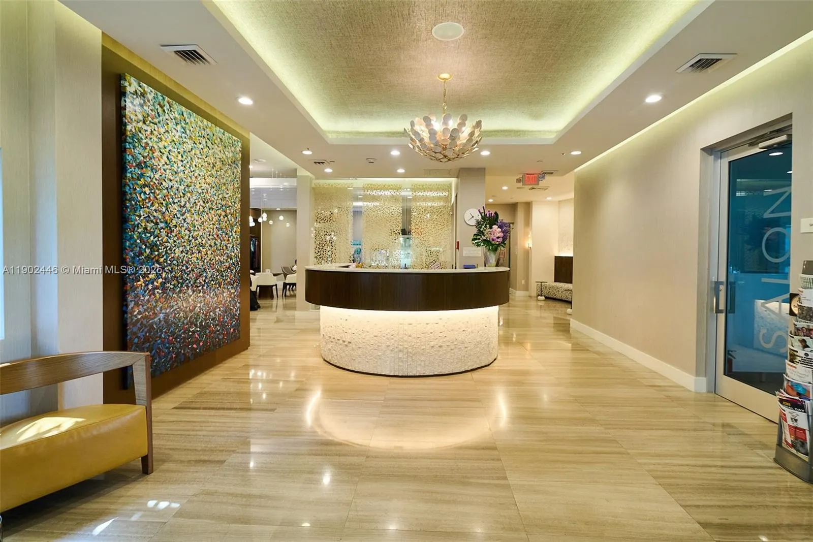 1000 W Island Blvd, #1612