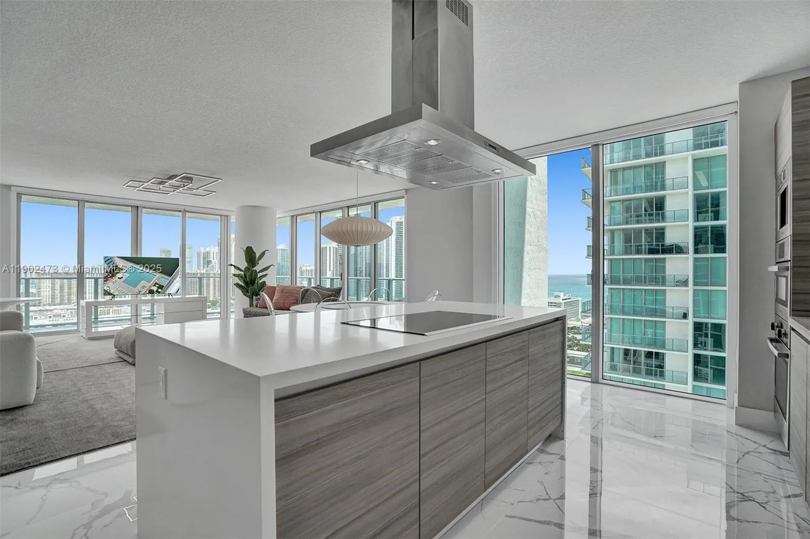 330 Sunny Isles Blvd, #5-2207