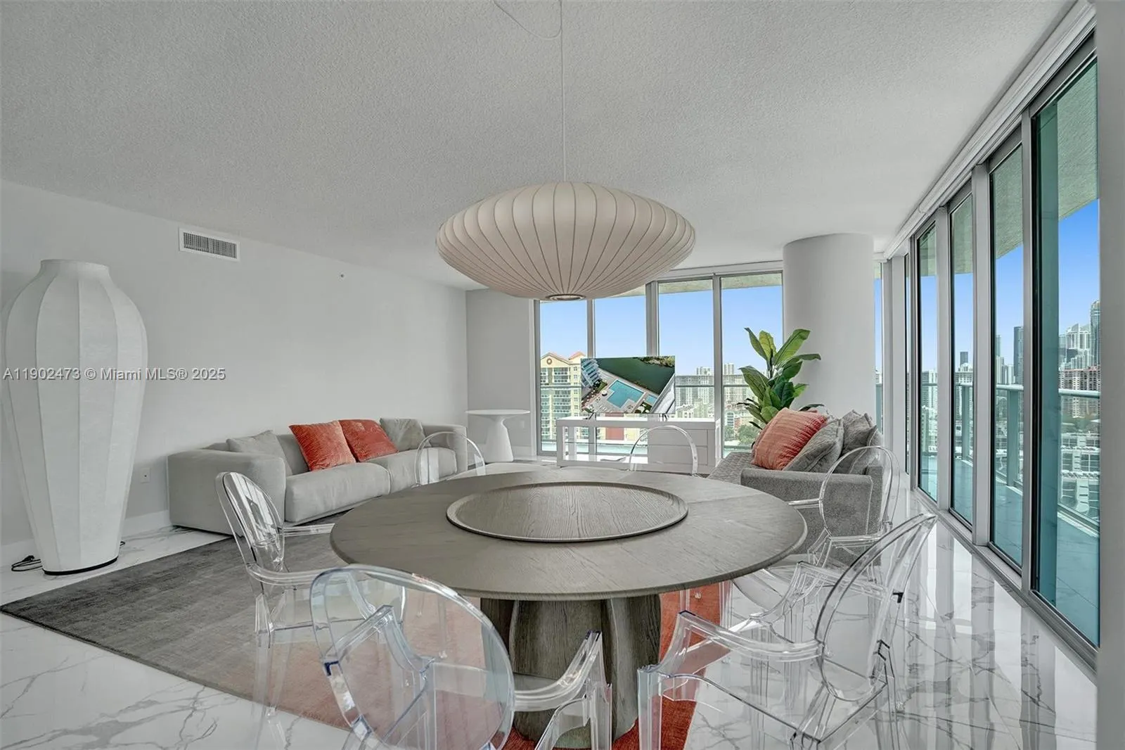 330 Sunny Isles Blvd, #5-2207