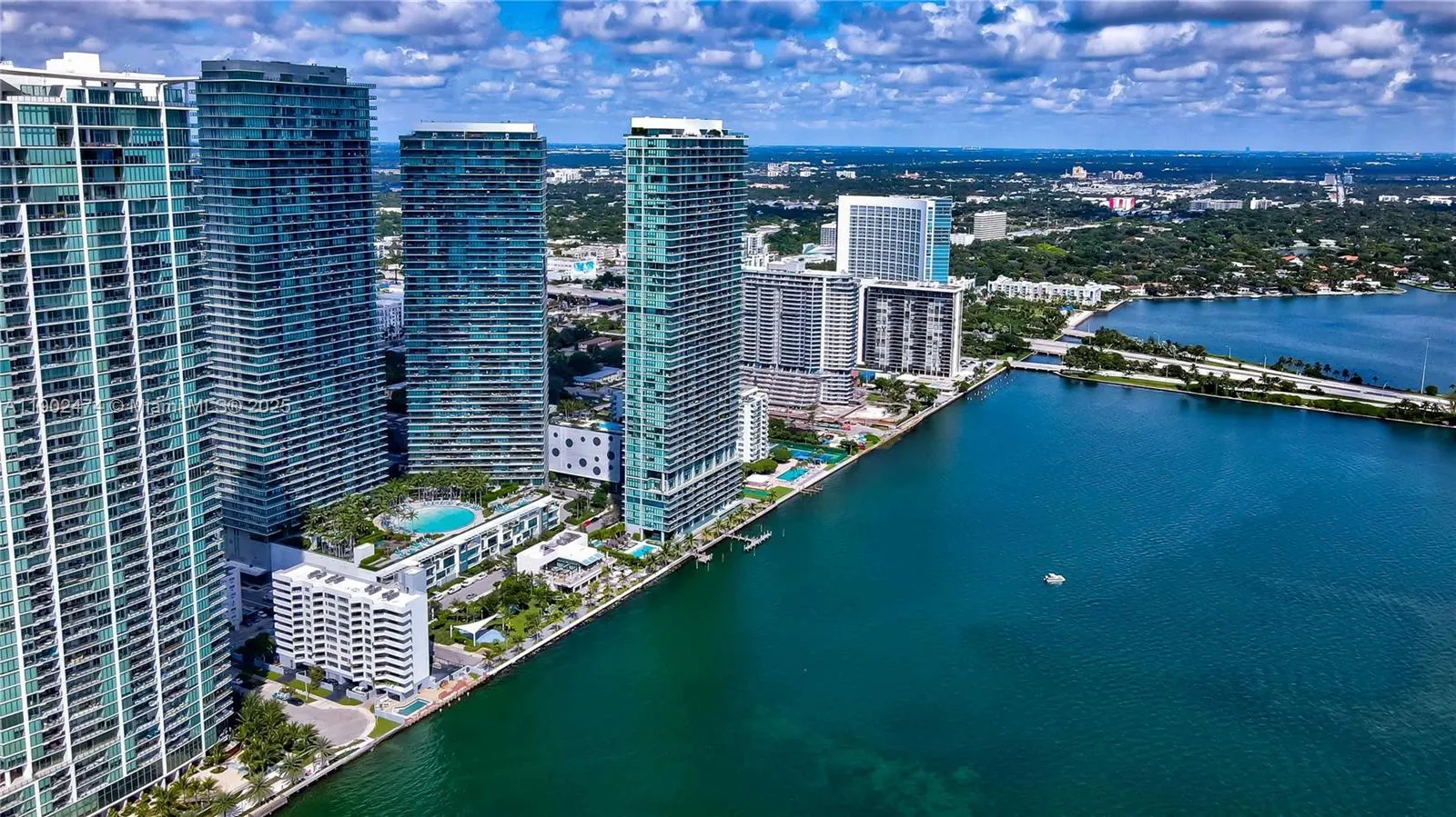 480 NE 31st St, #4407