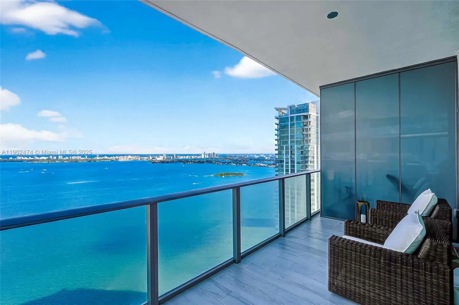 480 NE 31st St, #4407