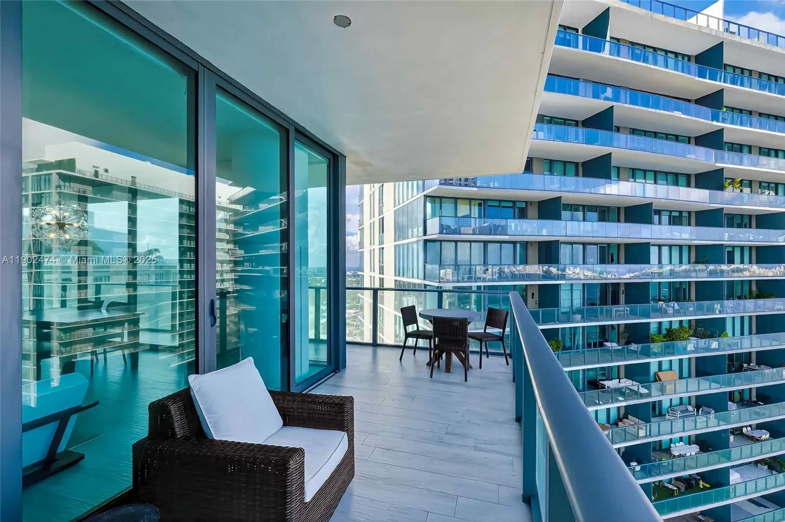 480 NE 31st St, #4407