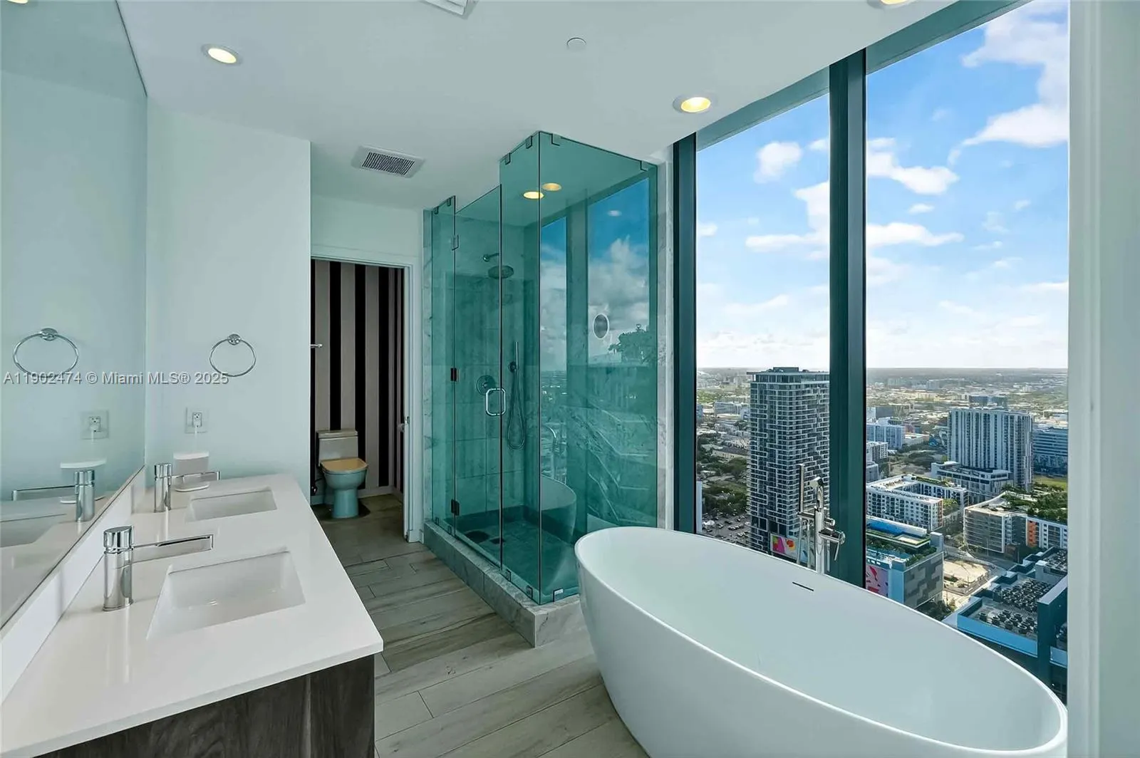 480 NE 31st St, #4407