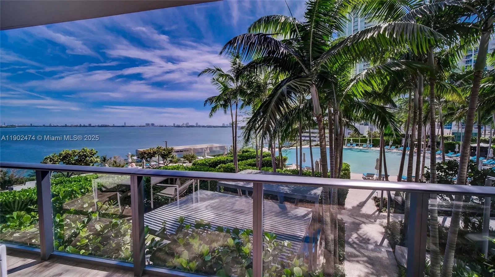 480 NE 31st St, #4407