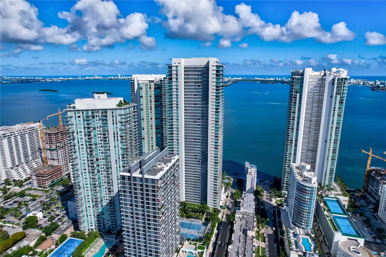 480 NE 31st St, #4407