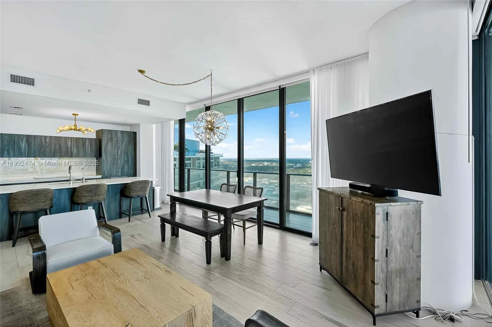 480 NE 31st St, #4407