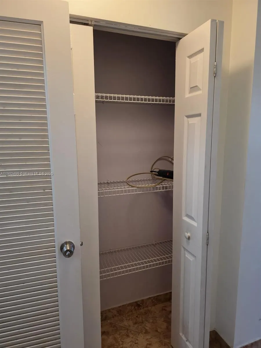 1833 S Ocean Dr, #1505