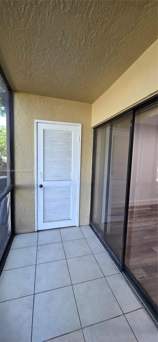 9000 NW 28th Dr, #1-102