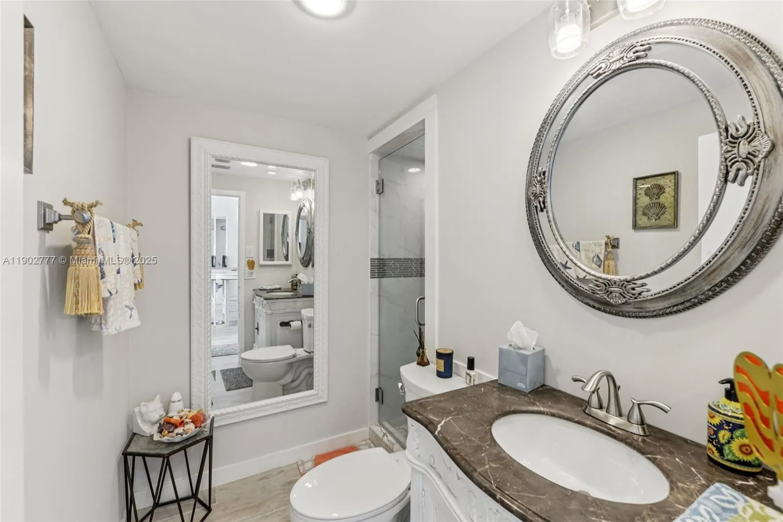 1050 SE 15th St, #500