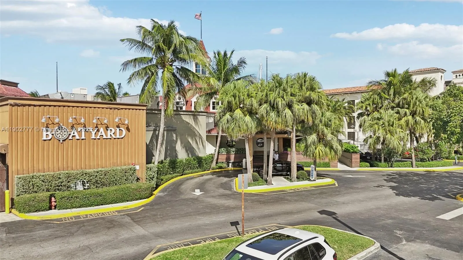 1050 SE 15th St, #500