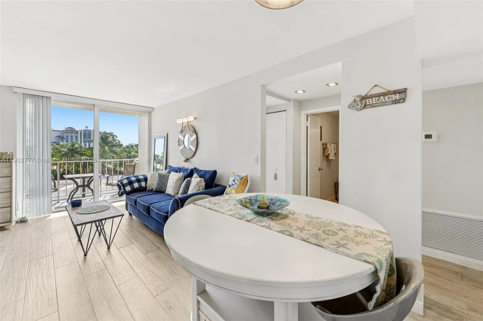 1050 SE 15th St, #500