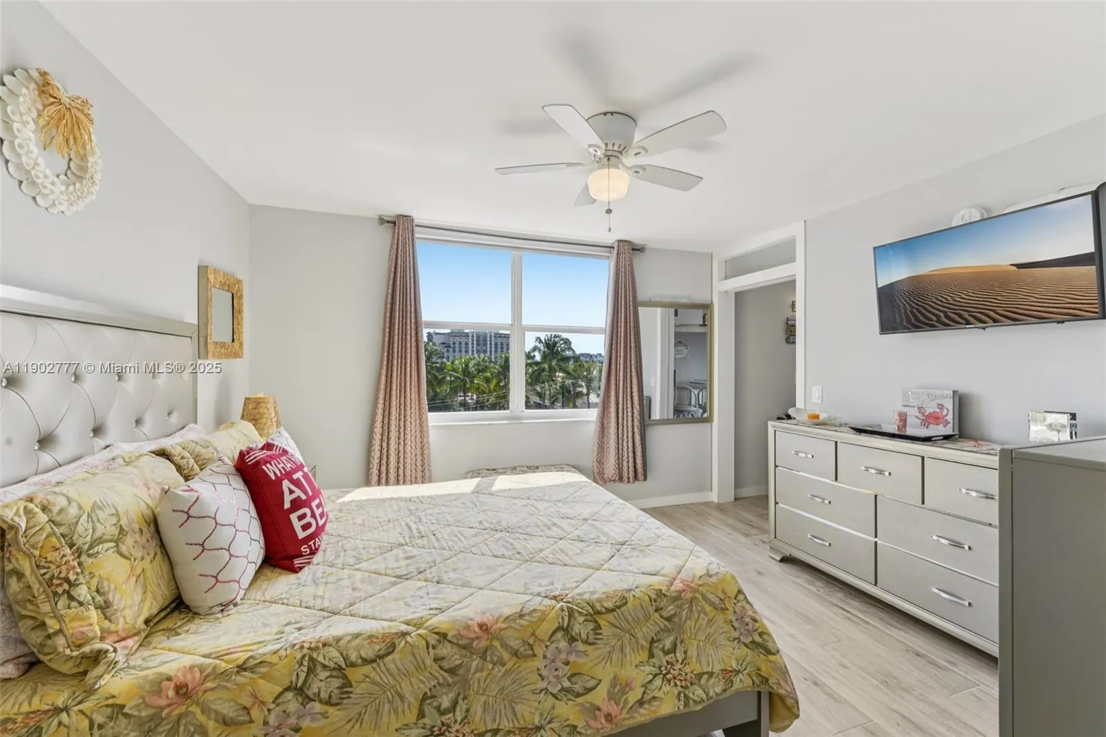 1050 SE 15th St, #500